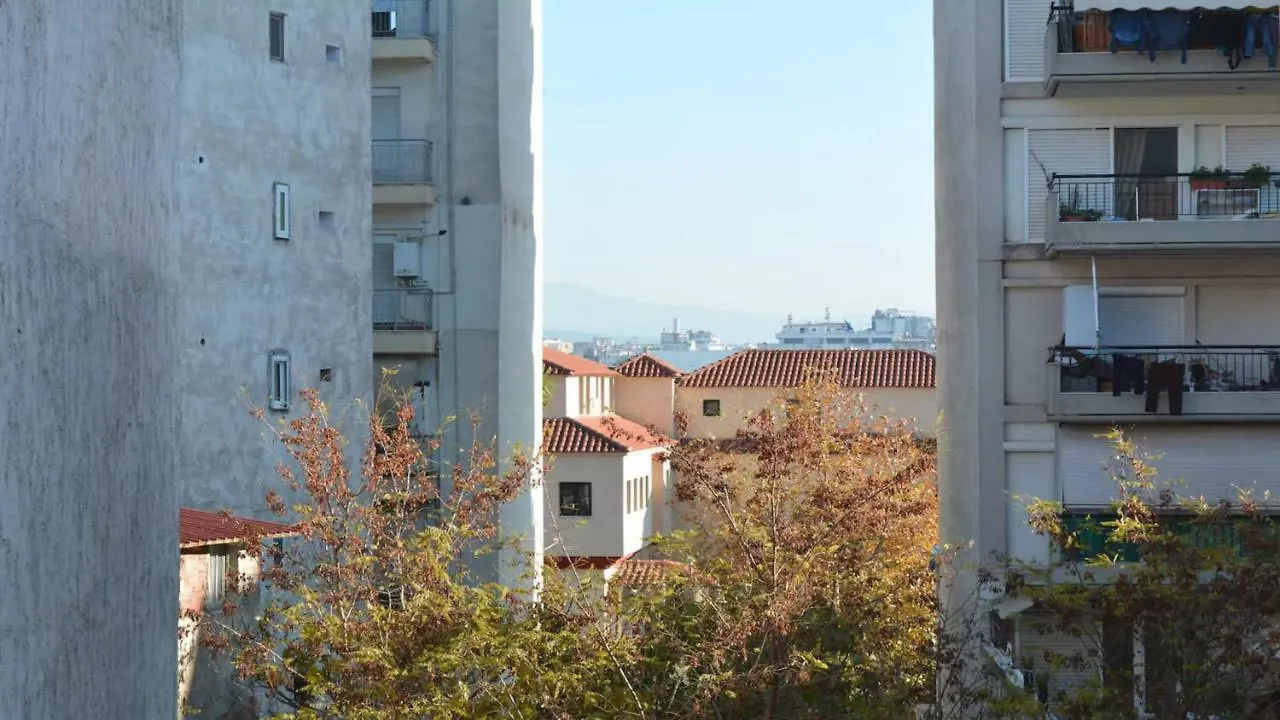 Big Modern Center Apartment, Balcony And Parking Soluň