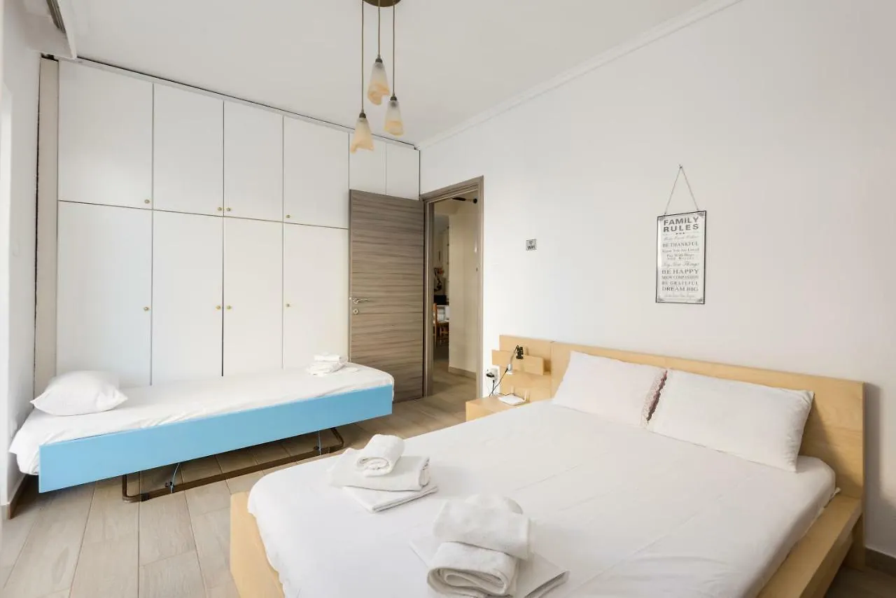 Apartmán Big Modern Center Apartment, Balcony And Parking Soluň